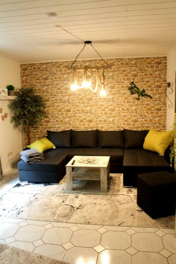 Ferienwohnung " Gecko 2 " Andernach Luaran gambar