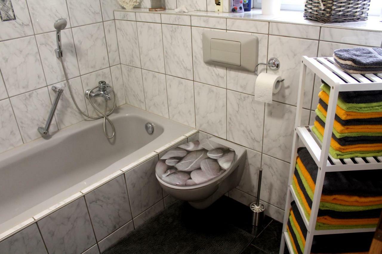 Ferienwohnung " Gecko 2 " Andernach Luaran gambar